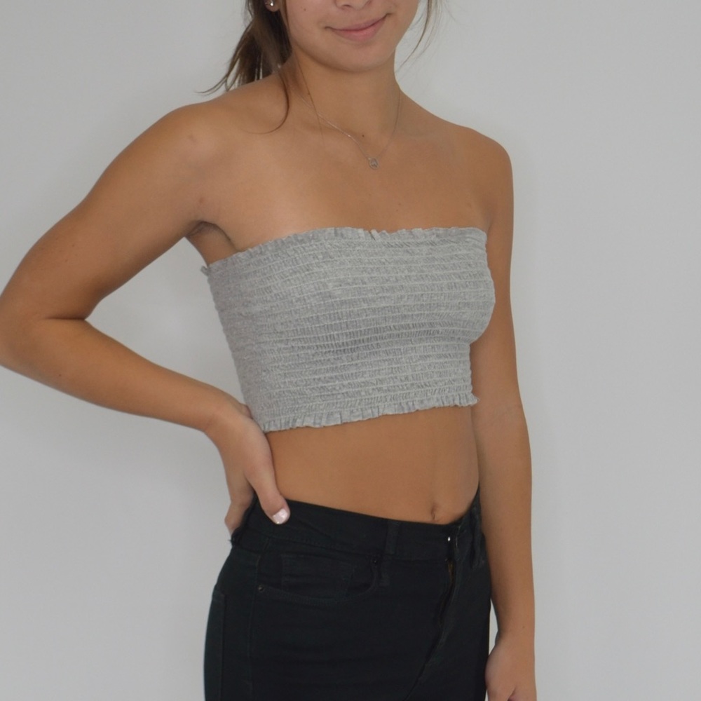 Grey tube top✨